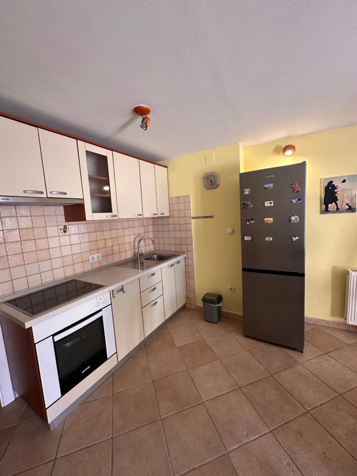 Apartman Lana Каштела Экстерьер фото